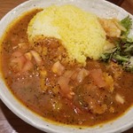 SPICY CURRY 魯珈 - 限定カレー 忘年会シーズン対策！トマトたっぷり手羽元のペッパースープカレーのライス大盛