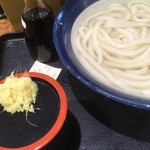 牧のうどん - たっぷりの擦り生姜も付いています