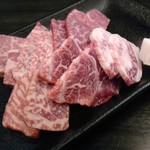 ひとり焼肉 美そ乃 - 本日の2000円おまかせ