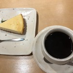 カフェ クラウディ ココ ランド 358 - スペシャルティーコーヒーと手作りチーズケーキ…セットで850円