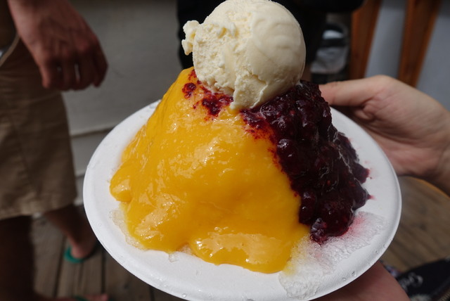 Monsarrat Ave Shave Ice (モンサラット・アベニュー Monsarrat Ave Shave Ice (モンサラット・アベニュー