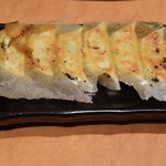 居心伝 - 居心伝ギョーザ