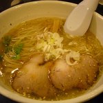 鶴麺 鶴見本店 - 塩そばです。