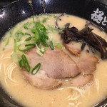 極とんラーメン - 極とんラーメン  670円(2017/12/10)