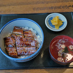 うなぎ安田屋 - 松丼