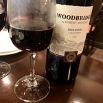 GRILL＆DINING 丸の内ディンドン - ボトルワインも安い(2980円）