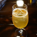 比良山荘 - 梅酒のソーダ割り