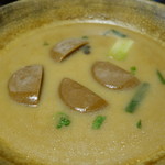 比良山荘 - 栃餅を投入