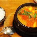 韓国食堂 下北沢東通り店 - スンドゥブ＋ライス