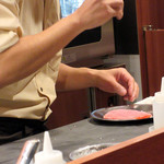 NAKATSUKA - オープンキッチンのライブ感