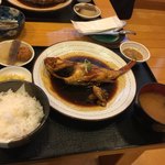 食堂 松月 - 赤むつ煮魚定食