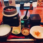 Yayoi - 料理写真:櫃まぶし