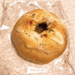 いそやまベーカリー - 焼きカレーパン 110円