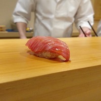 鮨 あらい - 今回のスペシャルで大間160キロ釣り霜降り