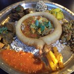 NEPALI CUISINE HUNGRY EYE Dine & Bar - ロサールセット、ドリンク付きで1450円