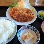 Maruhachi Shiyoku Dou - チキンカツ定食 800円