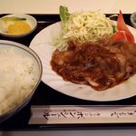 キッチン ボンシェール - しょうが焼き定食