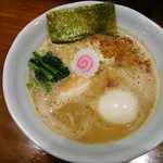 鶏ラーメン TOKU - 鶏醤油ラーメン＆煮玉子