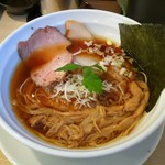 麺屋 壱心 - 醤油そば(750円)