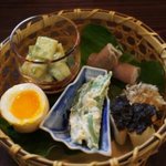 召膳 三月 - 先付け　竹の子の木の芽味噌和え　野三つ葉の生ハム巻　土佐ジローの半熟玉子　スナップエンドウの白和え　白葱の蕗の薹味噌焼　甘鯛のうろこ揚げ