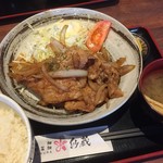 Sakura - ♪生姜焼き定食¥780