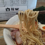 特製醤油らあめん④：麺