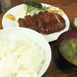 とんかつ八千代 - とんかつ定食