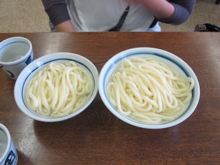 Nagata Udon - 大と小