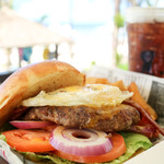 Bougainvilla Pool Bar - 「ニッコークラブハウスバーガー」$15「ニッコークラブハウスバーガー」$15