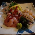 酒彩 花凪 - 赤海老と貝の刺身