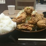 豚屋とん一 - から揚げ定食 ご飯大盛