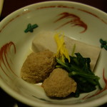 懐石 辻留 - 煮合わせ：鶉つくね、海老芋