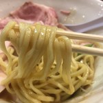 熟成塩鷄そば(750円)麺リフト