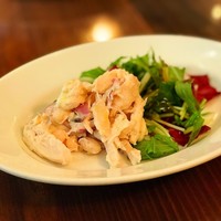 イゾラ スメラルダ - 鶏胸肉と白インゲン豆のマリネ サラダ添え