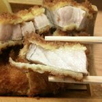 とんかつ 武蔵 - お肉アップ