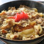 どんどん亭 - ぱっと見牛丼です