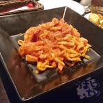 ライブカフェ＆イタリアンバール Rhodes - 「自家製生タリアテーレ　アマトリチャーナ」　¥1,404