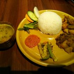 ダルバートダイニング - ベジベジダルバート（ミニで￥７００）