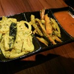 ダルバートダイニング - アチャール３種の盛り合わせ　￥