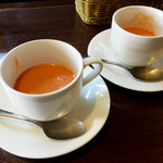 洋食 三浦亭 - セットのスープ