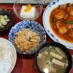 中国料理　美好 - エビチリ定食