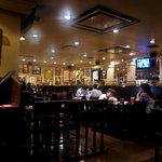 ハードロックカフェ - 店はめちゃめちゃ広い