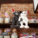 パティスリー アル - 新店舗でもやっぱりネコ！