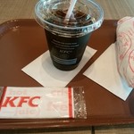 Kentakki Furaido Chikin - 野菜たっぷりツイスター_ペッパーマヨ＆アイスコーヒー_S