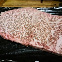 個室焼肉匠 - 究極の霜降り肉　部位はサーロイン