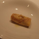 ラッフィナート - 温かい前菜　4種チーズのクレープ