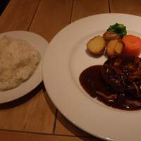 Osteria UVA RARA 横浜 - 