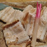 亀甲屋 - 穴子の白焼き