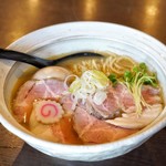 麺屋NOROMA - 鶏白湯スープ