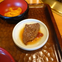 喜福世 - 牛タン・カルビ・豚バラの三種ランチ（600円）、牛タン